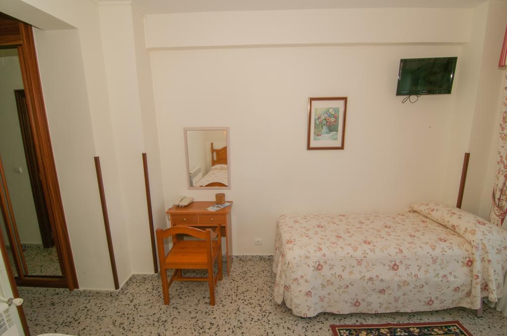 Hotel Costa De Ajo Zimmer foto