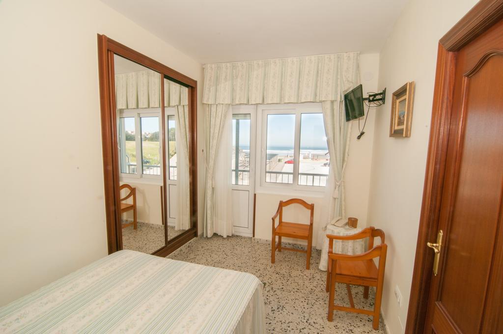 Hotel Costa De Ajo Zimmer foto